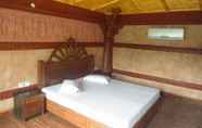 Kamar Tidur 2 The Green Village Resort