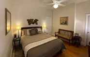 Phòng ngủ 6 Loudoun Valley Manor