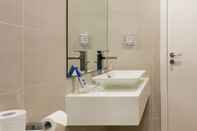 In-room Bathroom Henry Millenium Apartment Luxury 2BR