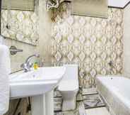 Toilet Kamar 4 FabExpress Queen Palace