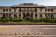 Exterior Nazarbagh Palace - Pura Stays