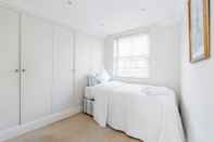 Kamar Tidur Beautiful House in Heart of Kensington