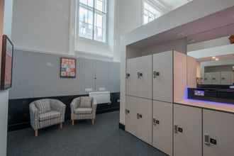 Lobby 4 CoDE Pod  – The CoURT - Edinburgh