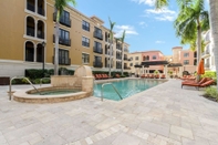 Swimming Pool The Residences At Coconut Pointe 8203