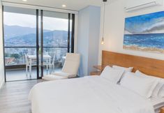 Bedroom 2 Class Suites By Nomad Guru