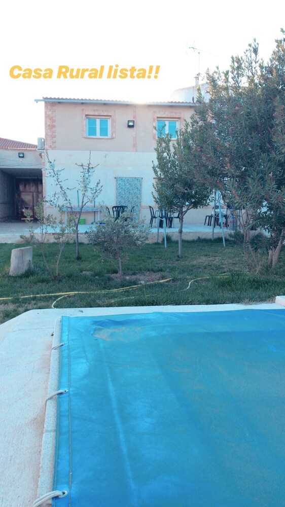 Swimming Pool Casa Rural Alonso Quijano 2