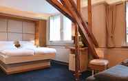 Bedroom 5 Rhein Hotel Bacharach