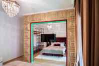 Bedroom Gold Residences