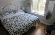 Kamar Tidur 7 Matisse Bed & Breakfast