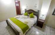 Bedroom 4 Sam's VIP Hostel San Gil