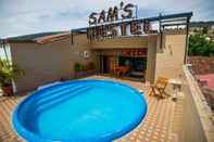 Kolam Renang Sam's VIP Hostel San Gil