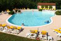 Swimming Pool Camping des Gorges de L'allier