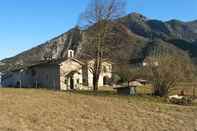 Exterior La Chapelle Saint Gervais