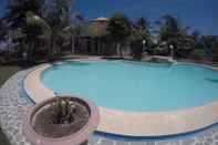 Swimming Pool Cabilao Sunset Dive & Beach Resort