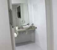 Toilet Kamar 4 Transcar Suítes