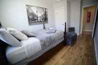 Bedroom Carleton Place Downtown 1 and 2 Bedroom Entire Apartments