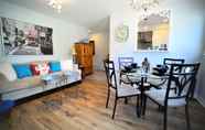 ล็อบบี้ 7 Carleton Place Downtown 1 and 2 Bedroom Entire Apartments