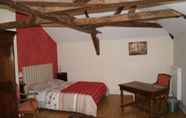 Bedroom 4 Château de Fontnoble