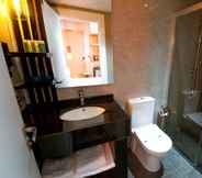 Toilet Kamar 5 Luis Otel