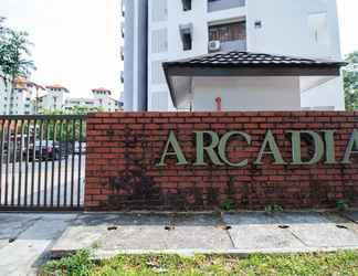 Luar Bangunan 2 Arcadia Penang by Plush