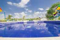 Swimming Pool Hotel Brisas del Mar