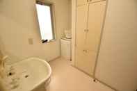 Toilet Kamar Randor Residence Tokyo Grand