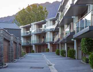 Exterior 2 Panorama Terrace Apartments, Element Escapes