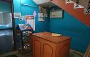 Lobi 4 Iroomz Savitri Guest House