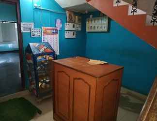 Lobi 2 Iroomz Savitri Guest House