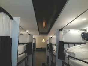 Bilik Tidur 4 Deck 3 Airport Dormitory - Hostel