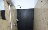 Phòng tắm bên trong 4 Dimora Hostel Agrigento