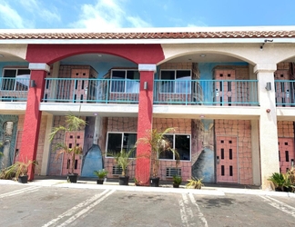 Bên ngoài 2 Mesa Motel