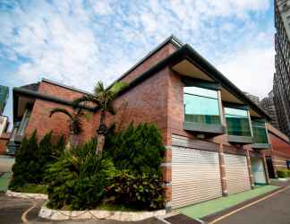 Luar Bangunan 2 Beverly Commercial Motel