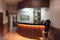 Bar, Kafe dan Lounge Oriental Hotel