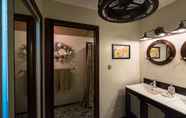 In-room Bathroom 7 Oceanfront Remodeled Studio Condo