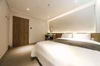 Bedroom Gaya Mini Hotel