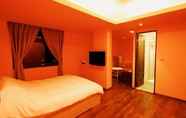 Bedroom 5 J.F Sleepless Ones Garden Hotel