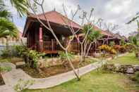 Exterior Pancali Cottages