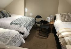 Others 4 Cedar Villa