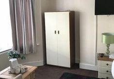 Others 7 Cedar Villa