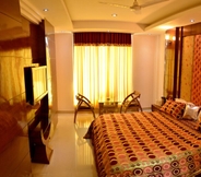 Bedroom 2 Hotel Raj Mandir