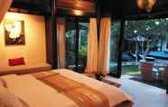 Kamar Tidur 3 Rigils Bungalow & Restaurant