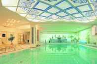 Swimming Pool Hotel Filser