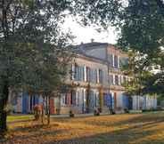 Exterior 4 Le Manoir du Thouron