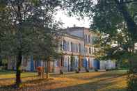 Exterior Le Manoir du Thouron