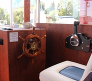 Lobby 6 Hausboot Radewege am Beetzsee