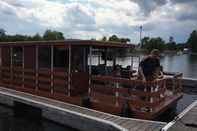 Bên ngoài Hausboot Radewege am Beetzsee