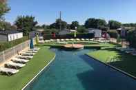 Swimming Pool Camping Les Jardins D'Elsa