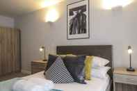 Bilik Tidur Tudors eSuites Birmingham Apartments with Gated Parking