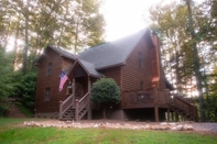 Exterior Rushing River Lodge